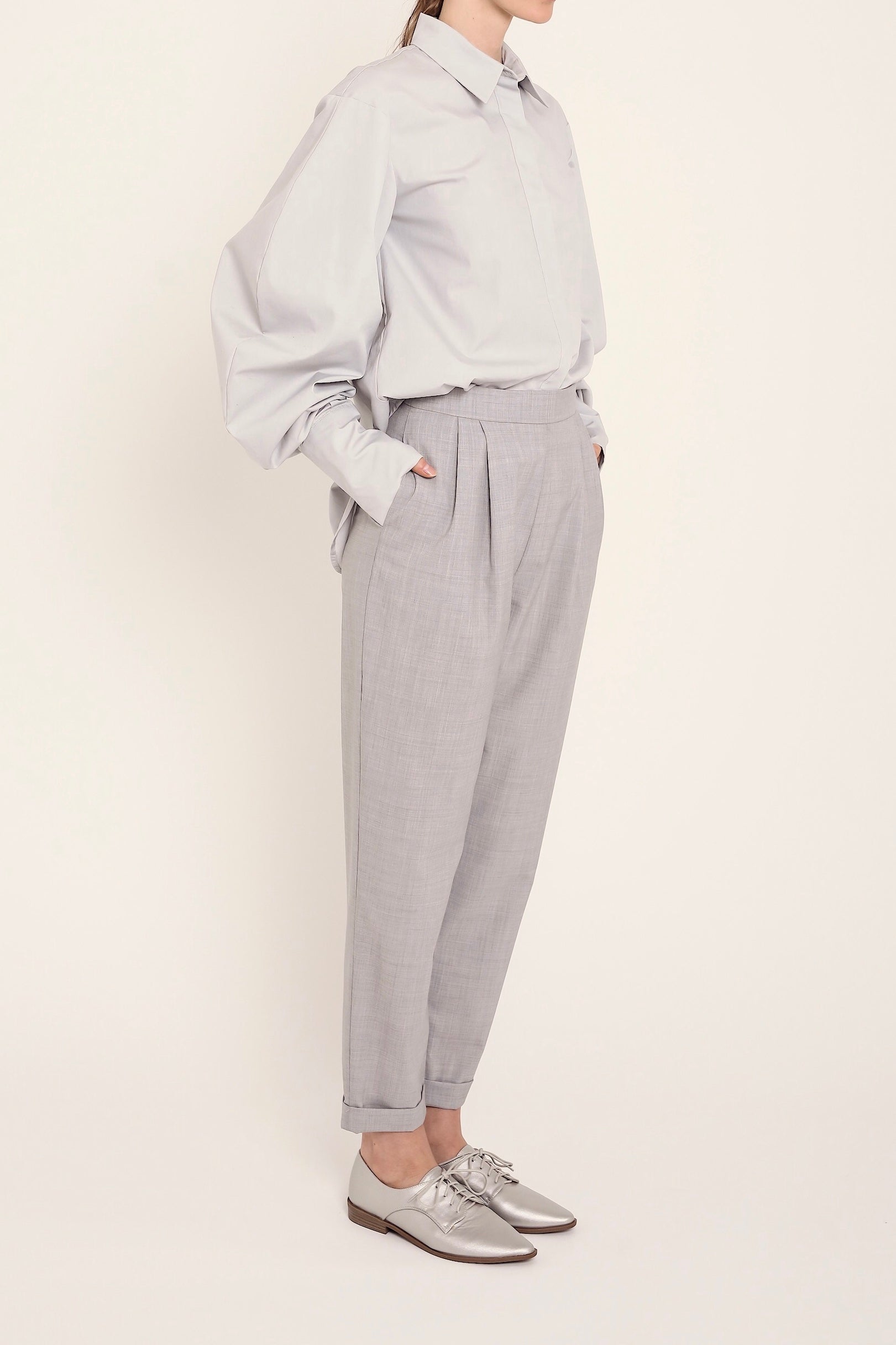 High waisted pleated pant